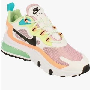 Nike Air Max 270 React SE Artic Pink Black sneakers